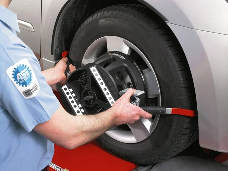 Thompson Automotive Wheel Clamp